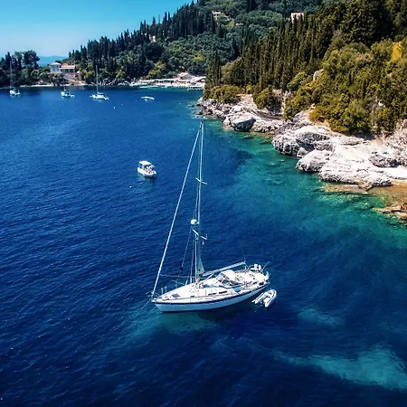 Nasos & Otel Moraitika