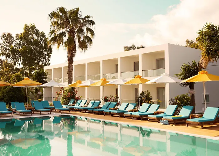 Nasos & Hotel Moraitika