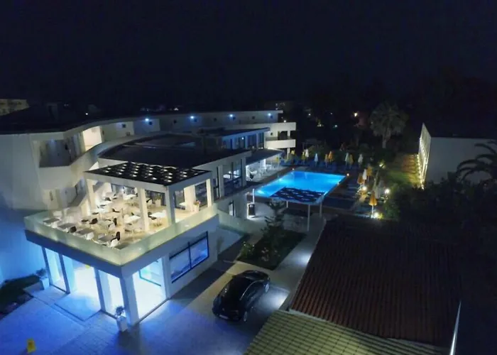 Nasos & Hotel