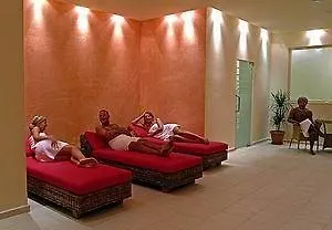 Nasos & Otel Moraitika